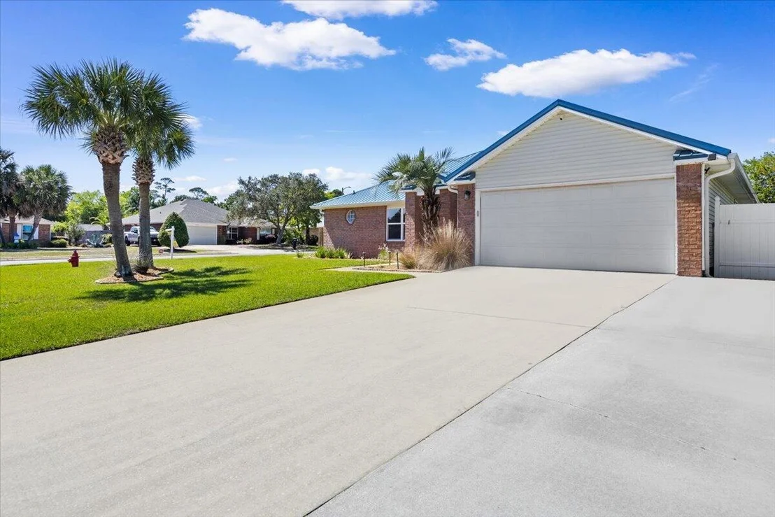 Photo of 6474 Surfside Cove