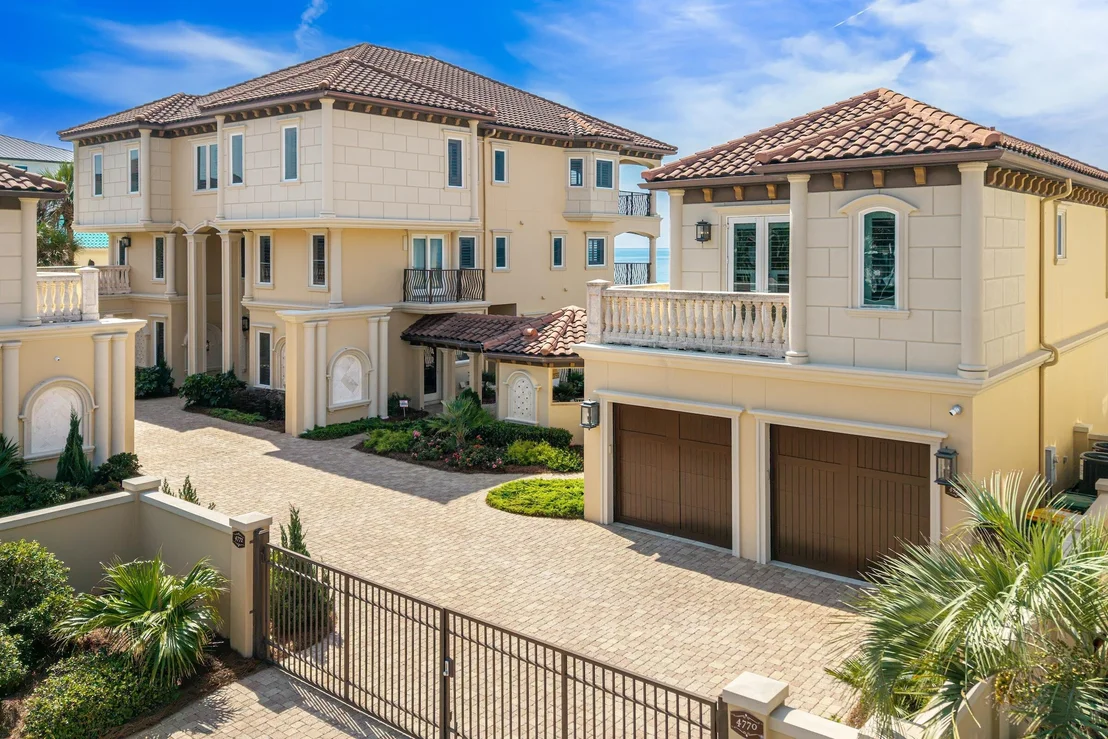 Photo of 4772 Ocean Boulevard
