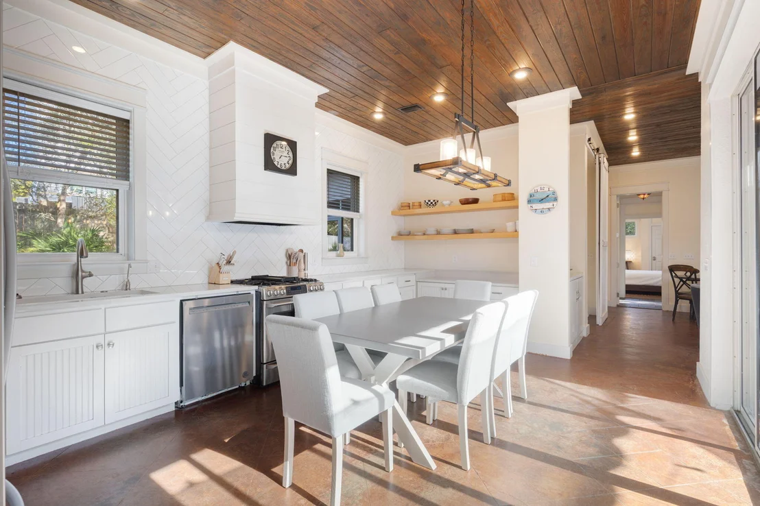 Photo of 714 Allen Loop Drive
