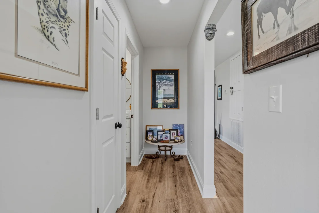 Photo of 5370 Highview Drive