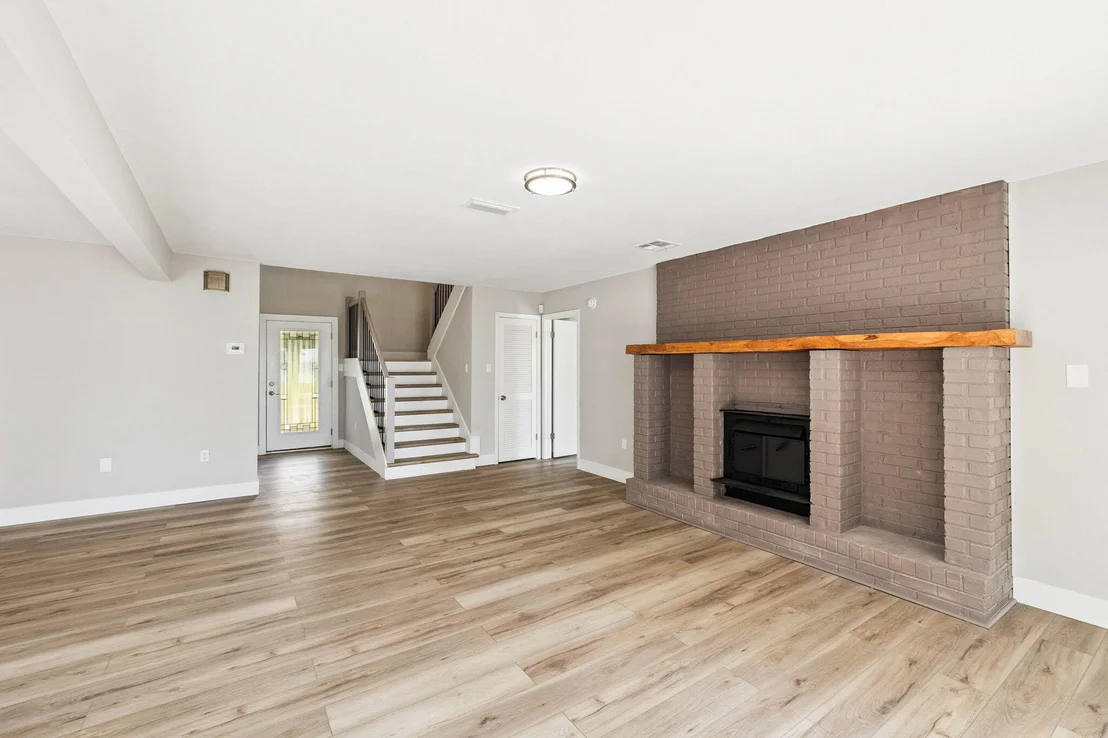 Photo of 2208 Bay Grove Road