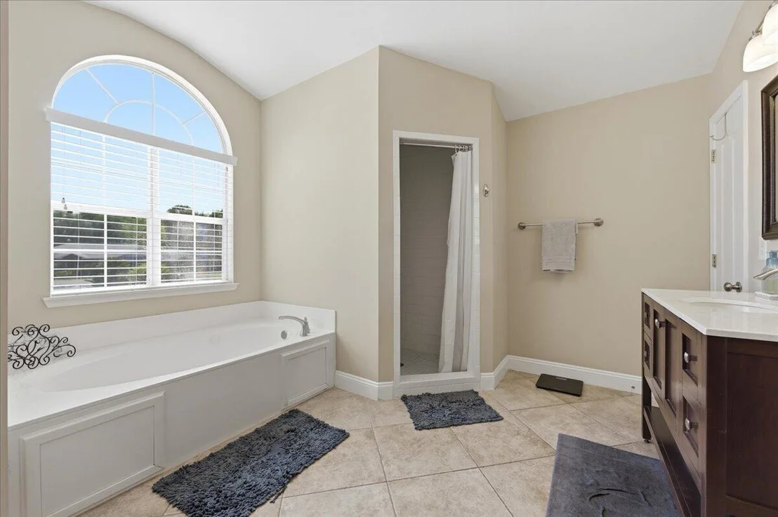 Photo of 4034 Bond Circle