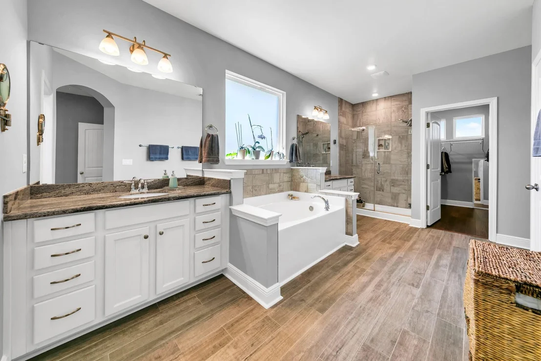 Photo of 487 Coastal Breeze Drive