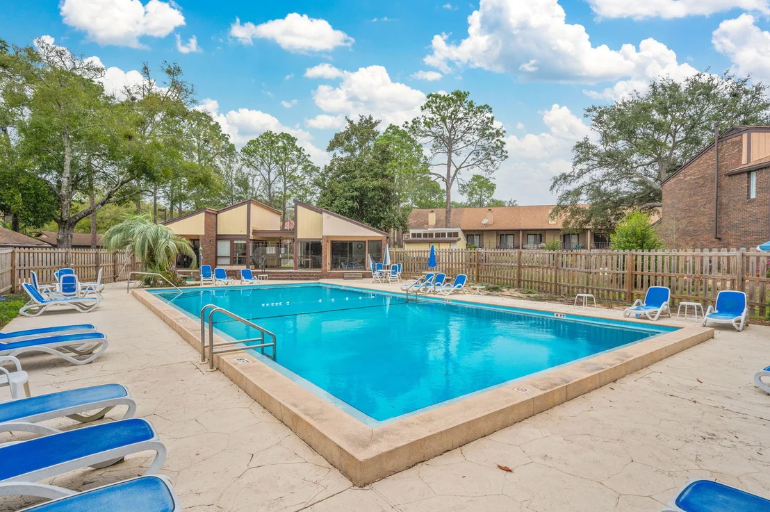 Photo of 39 Hidden Cove Circle