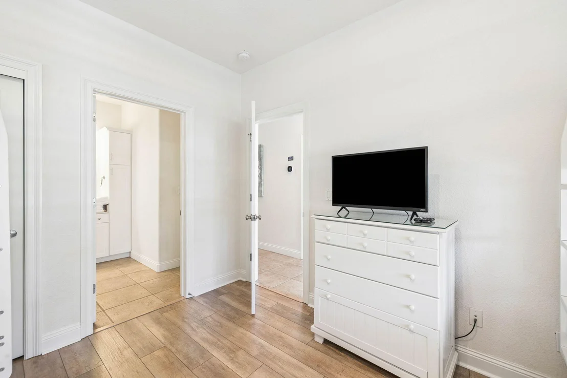 Photo of 49 Monaco Street
