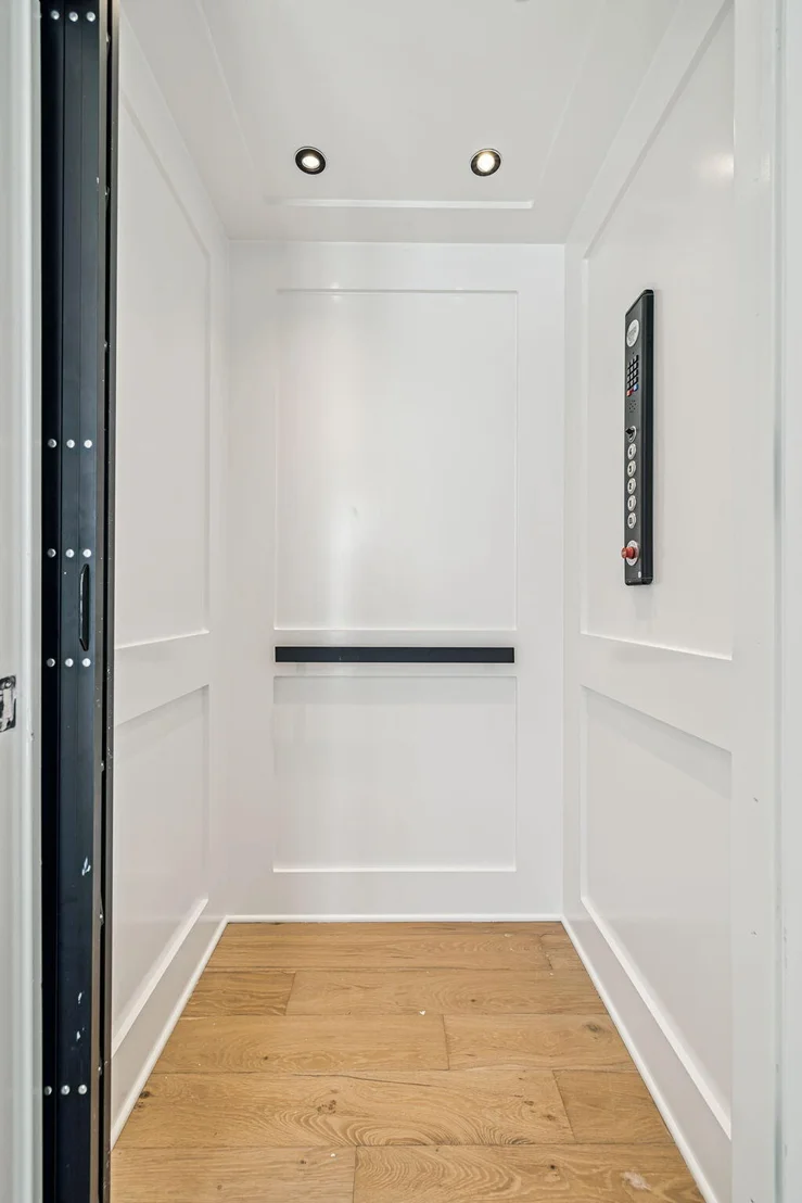 Photo of 80 Green Street
