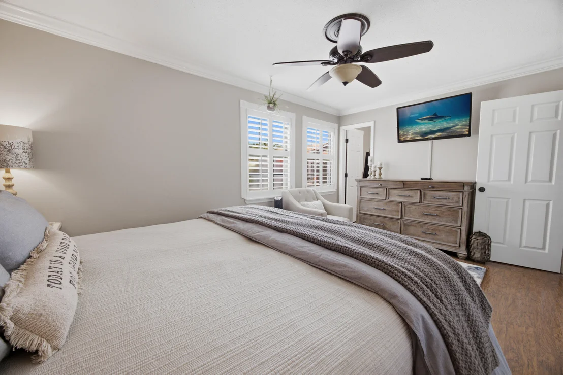 Photo of 325 Echo Circle