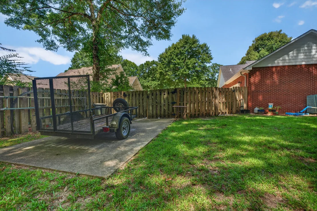 Photo of 6021 Dorchester Place