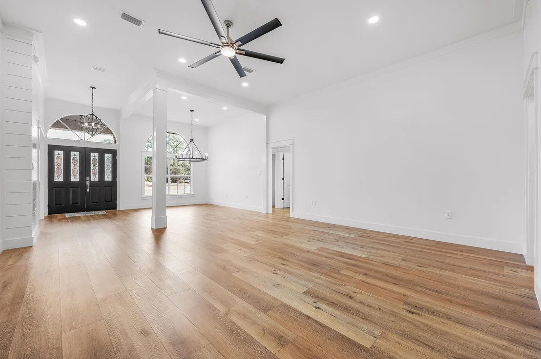Photo of 209 Emmett Drive