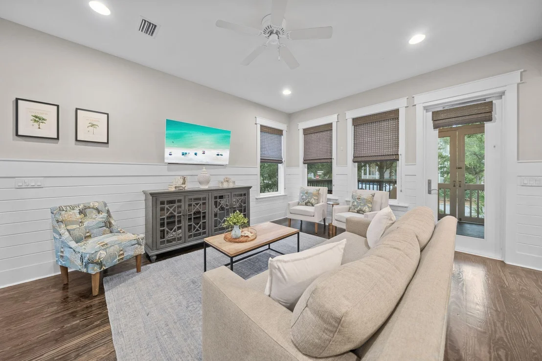 Photo of 689 Flatwoods Forest Loop
