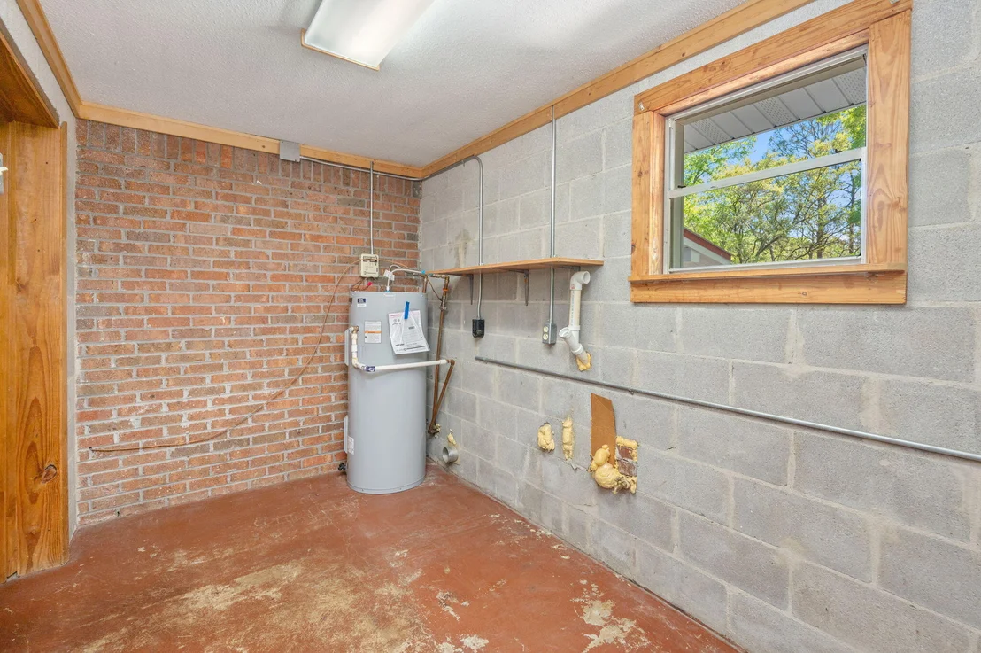Photo of 5630 Buck Ward Road