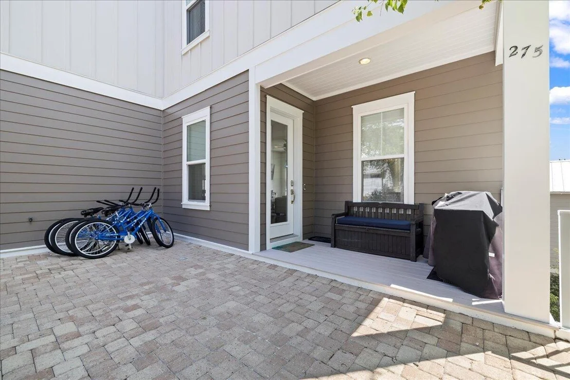 Photo of 275 Gulfview Circle