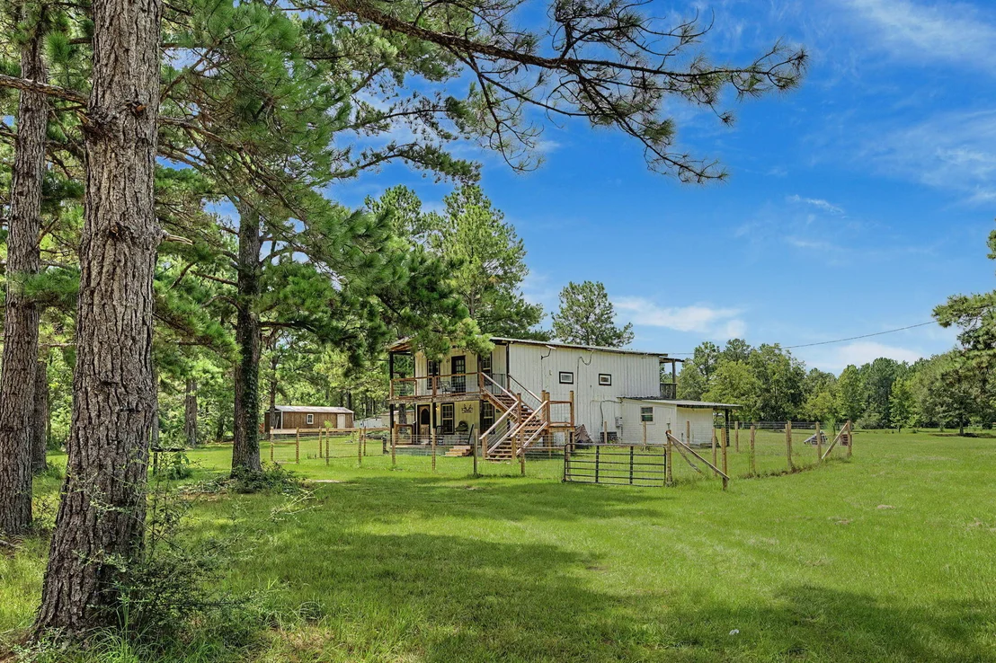 Photo of 8365 Mountain City Road