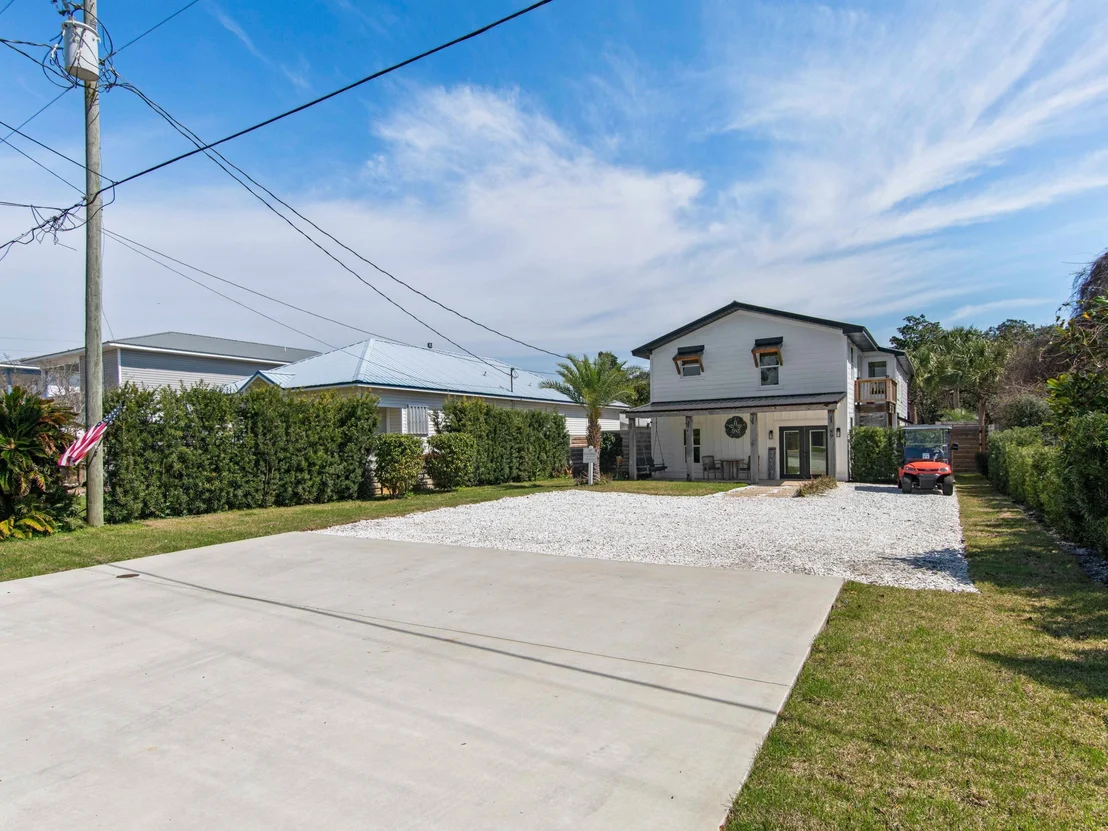 Photo of 89 Tarpon Street