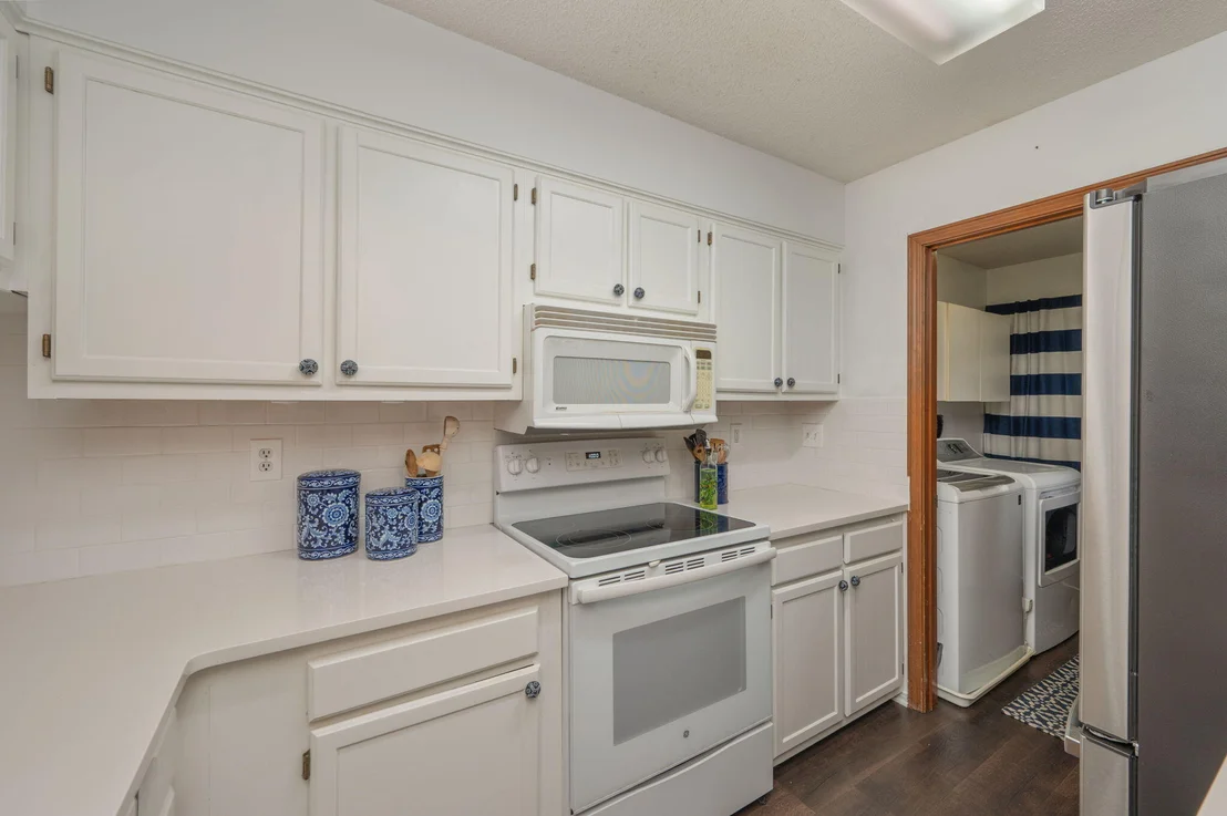 Photo of 39 Hidden Cove Circle