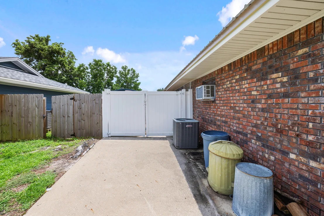 Photo of 21 Pebble Beach Drive
