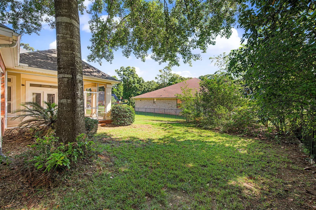 Photo of 5833 Hunting Meadows Drive