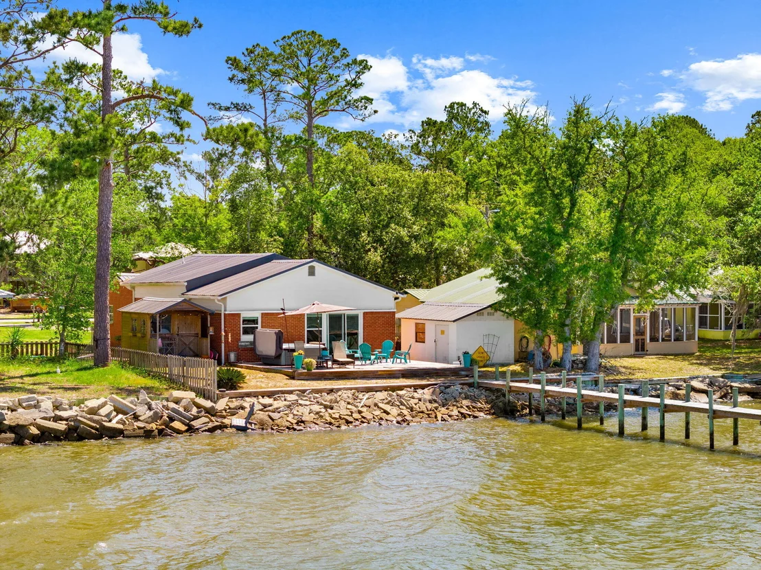 Photo of 2554 Bay Grove Road