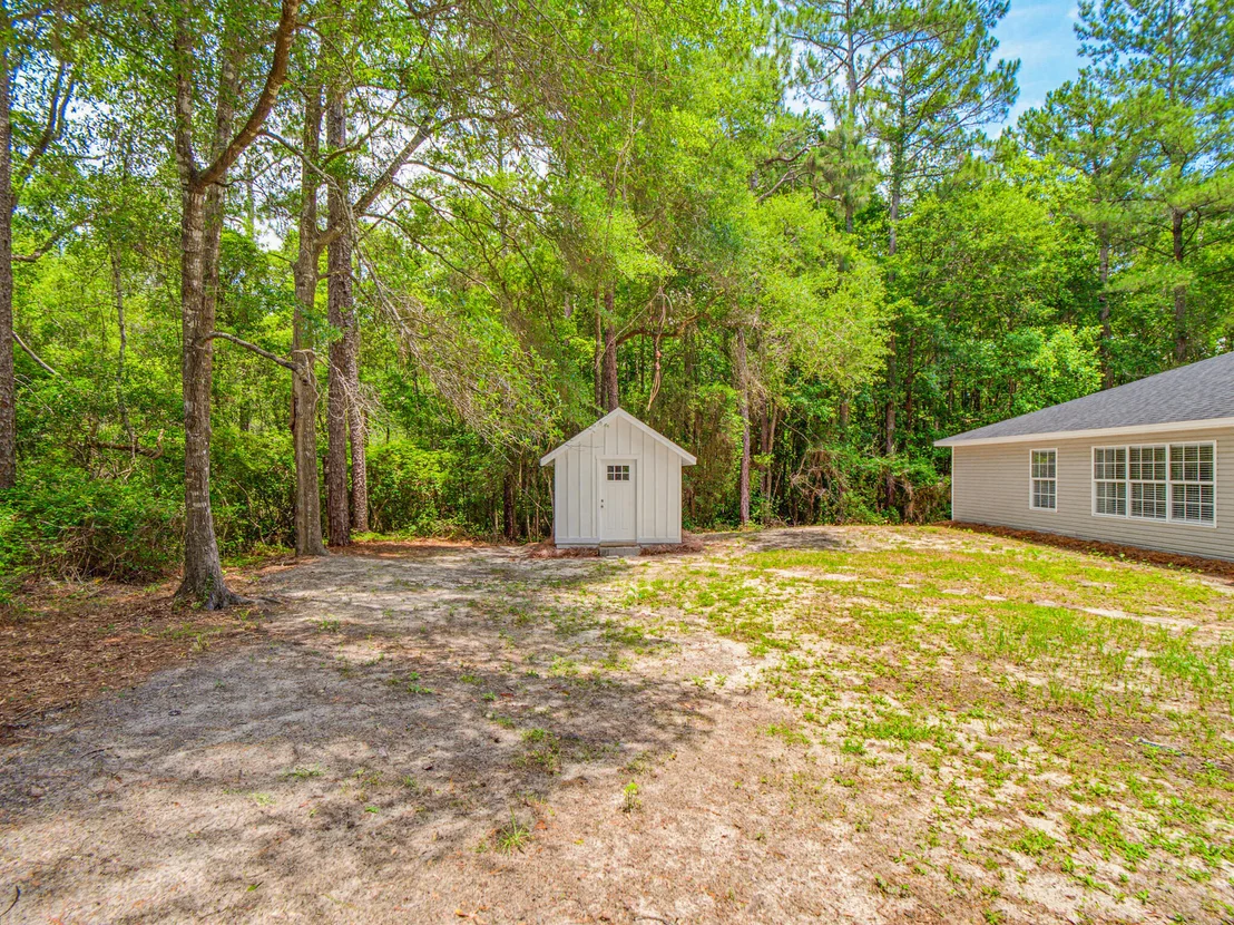 Photo of 375 Ridge Lake Road
