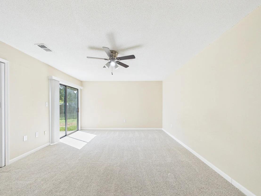 Photo of 3284 Fairview Avenue