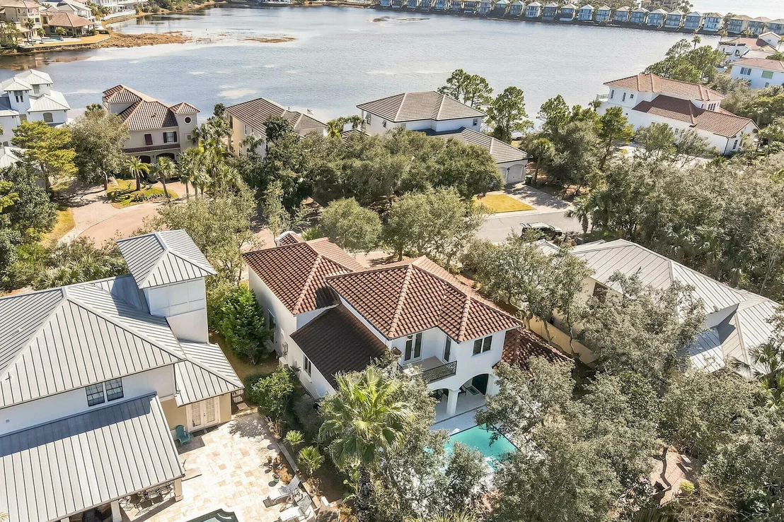 Photo of 100 Vista Bluffs