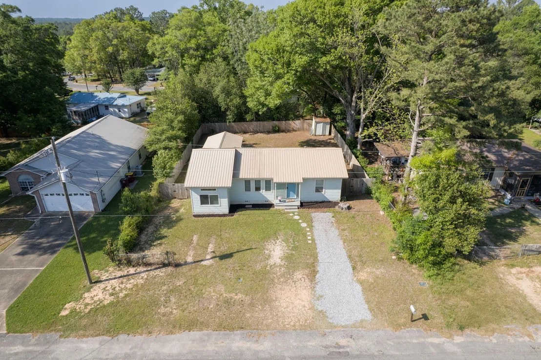 Photo of 161 W North Avenue