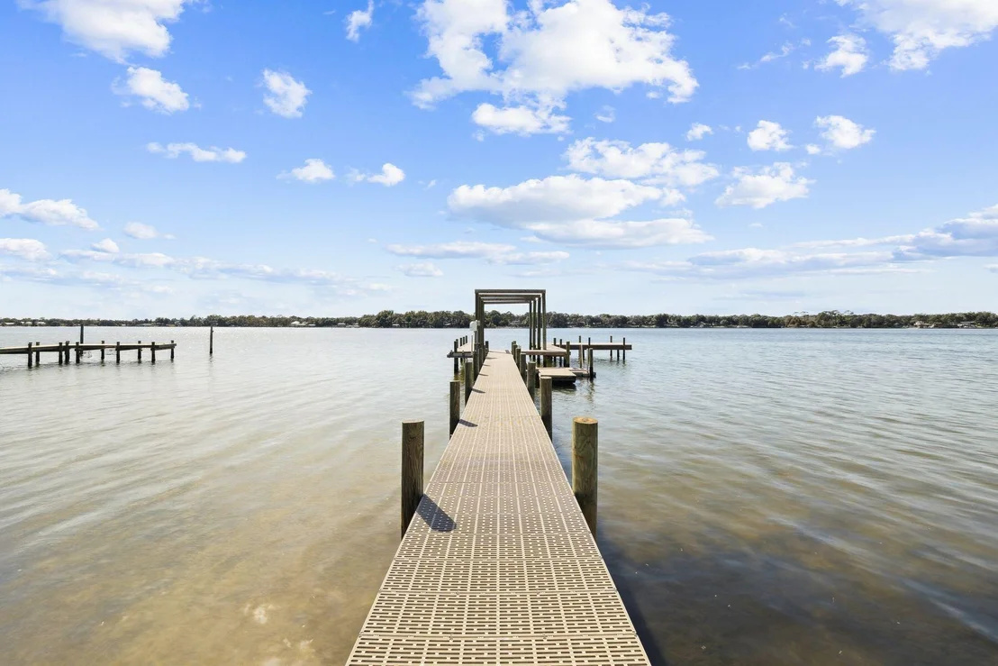 Photo of 1435 Bayshore Drive