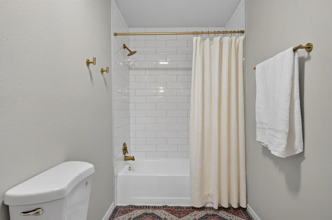 Photo of 1307 Windward Circle