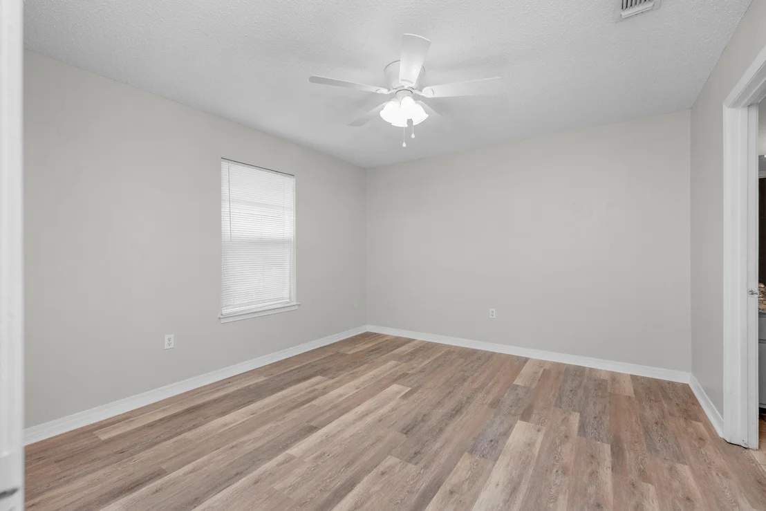 Photo of 121 Dogwood Lane