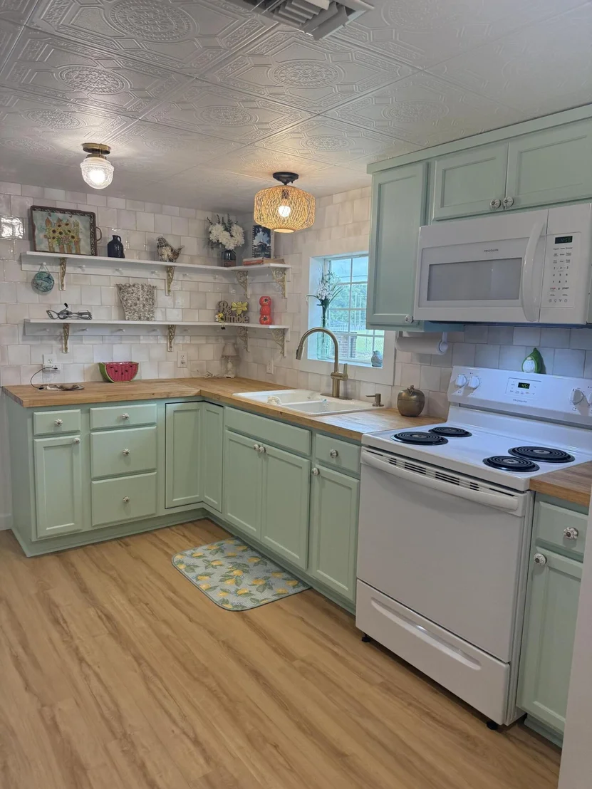 Photo of 236 Aplin Road