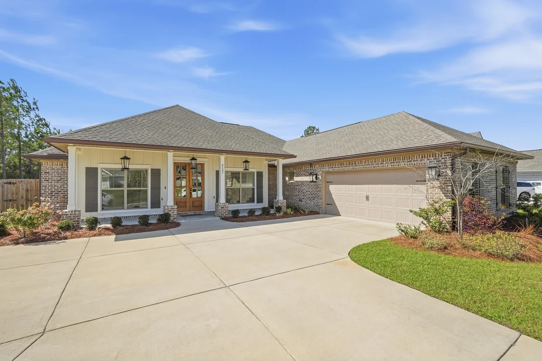Photo of 6297 Howie Way