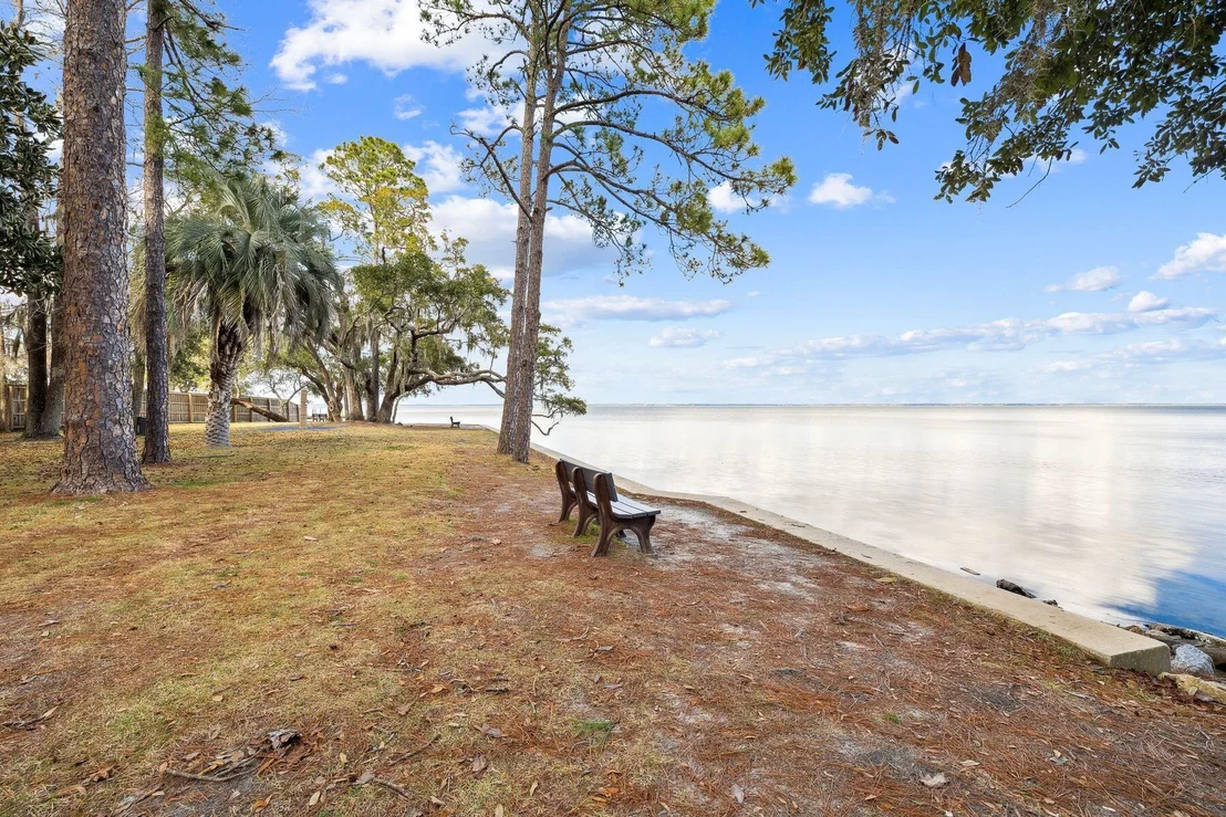 Photo of 48 Pine Tree Way