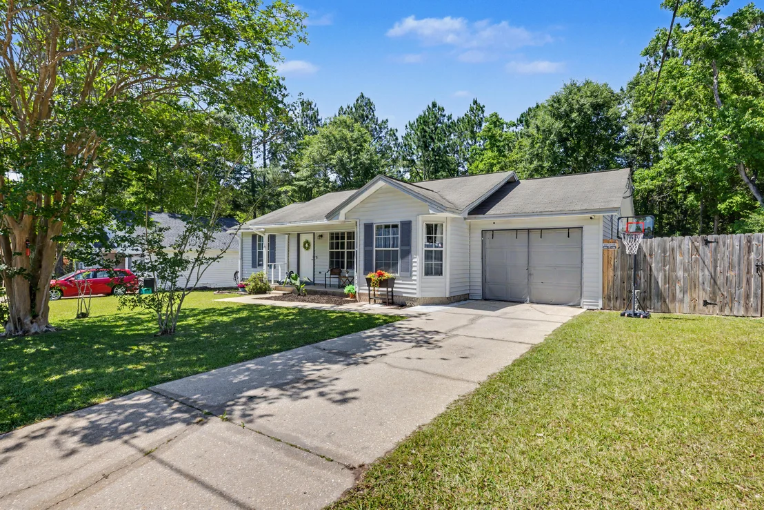 Photo of 226 Southview Drive