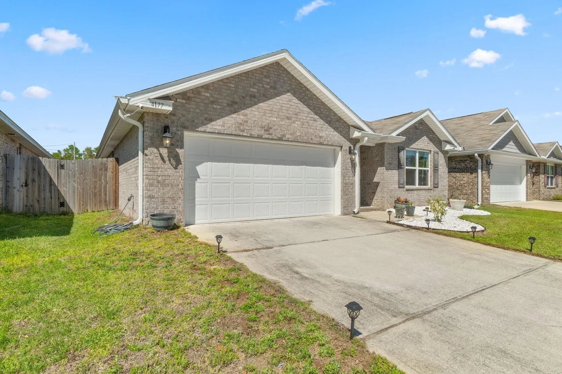 Photo of 4177 Chickadee Street