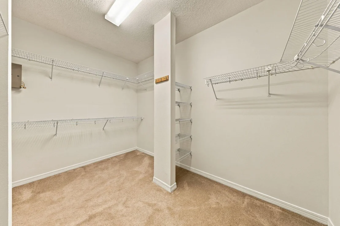 Photo of 521 Shoal River Drive