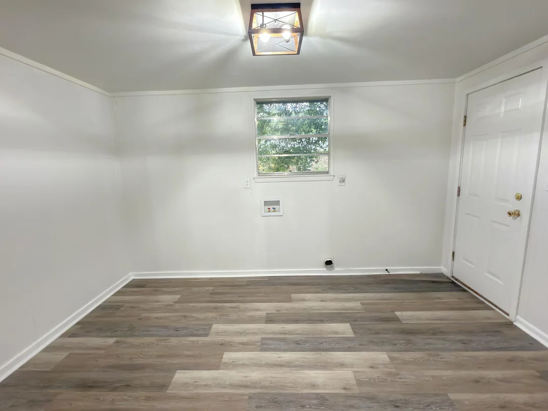Photo of 215 E 3rd Avenue