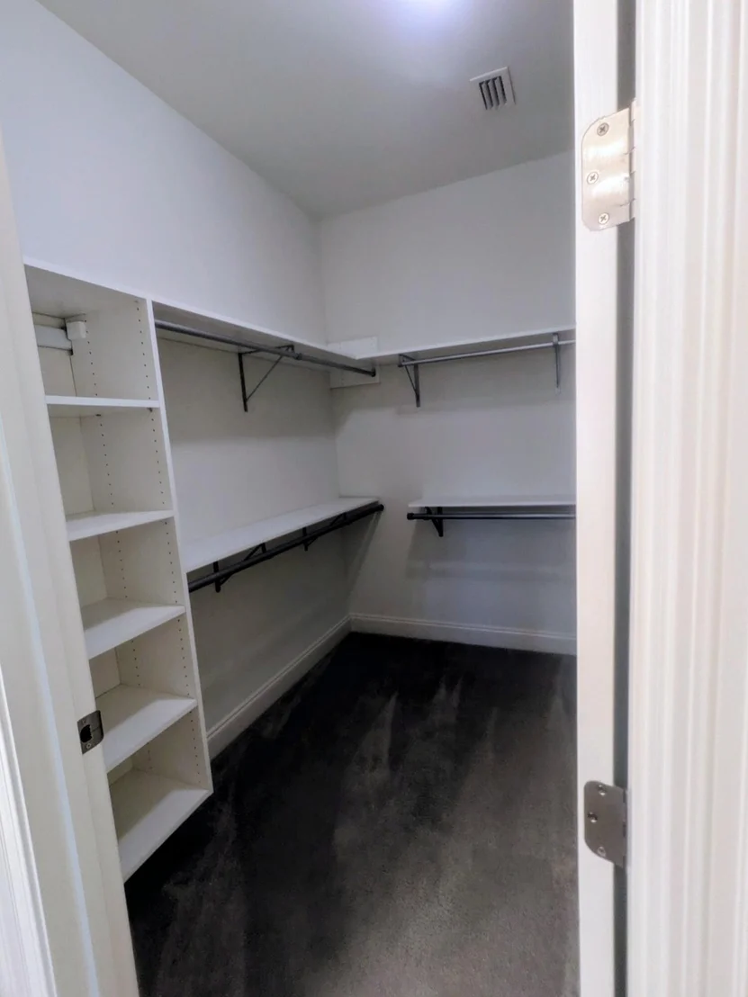 Photo of 1143 Deer Moss Loop