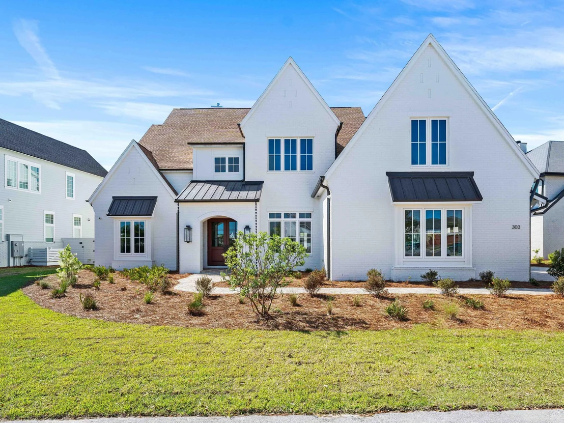 Photo of 303 Golfridge Drive