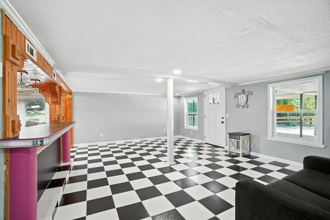 Photo of 4608 Riley Road
