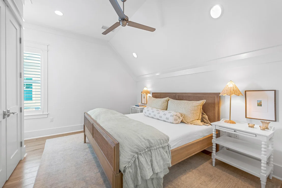 Photo of 16 Medley Street