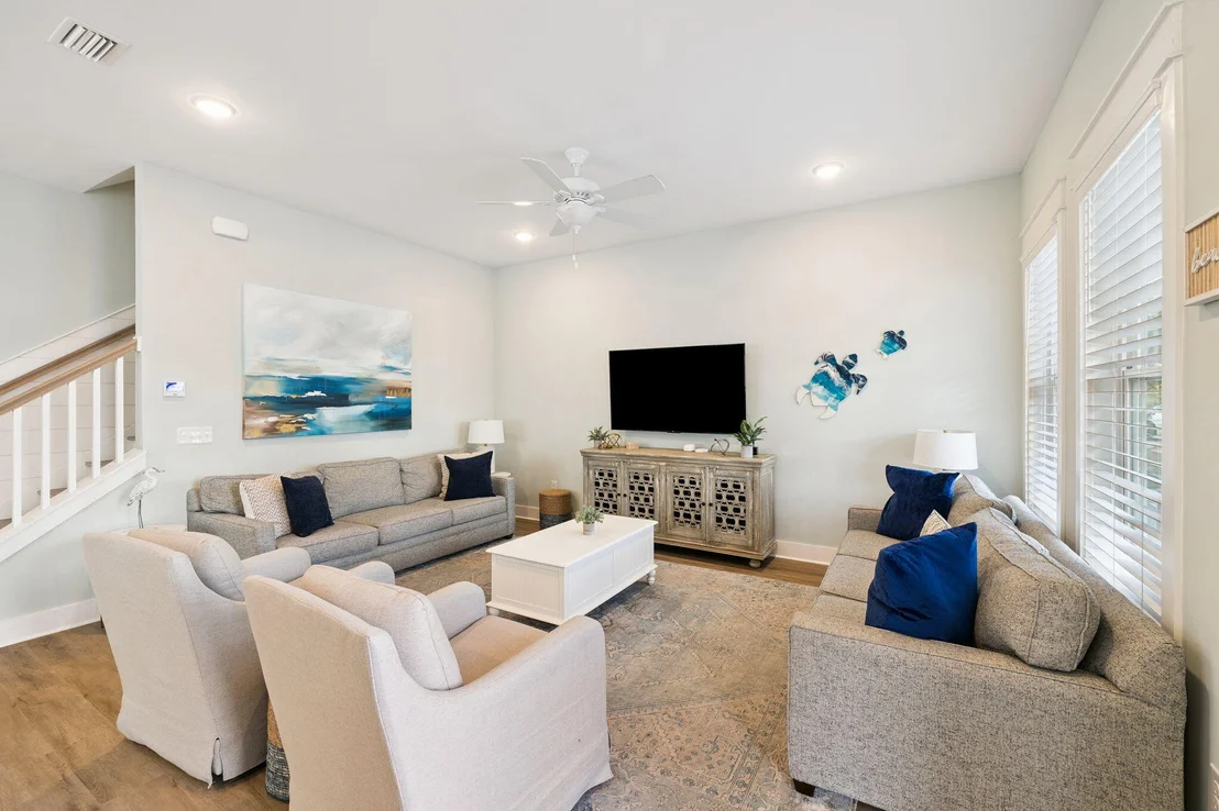 Photo of 345 Dolphin Drive