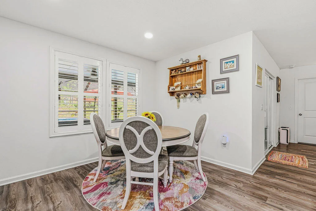 Photo of 672 Squirrel Road