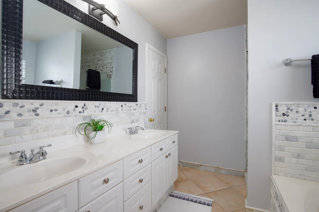 Photo of 290 Bay Tree Drive