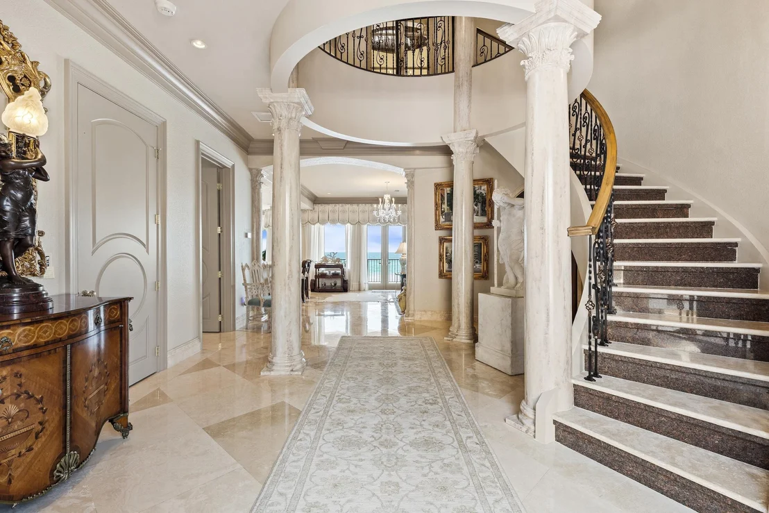 Photo of 4772 Ocean Boulevard