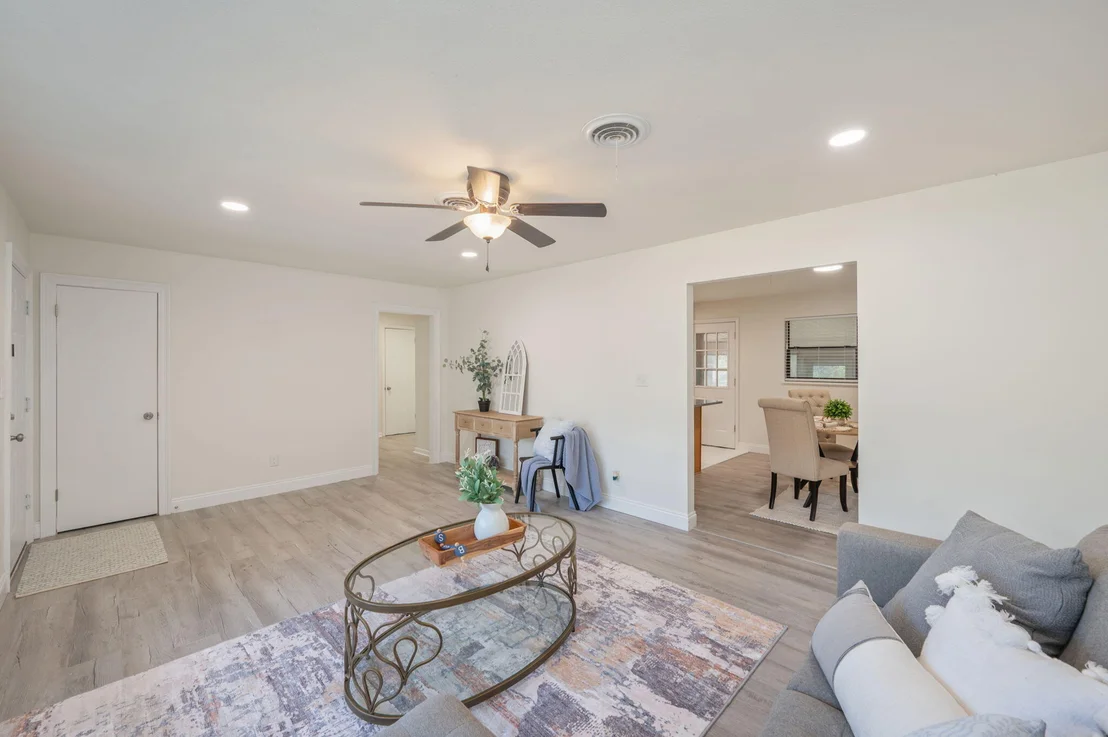 Photo of 431 Andrew Drive