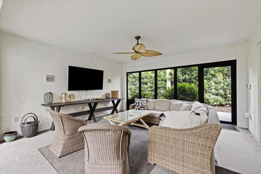 Photo of 4639 Paradise Isle