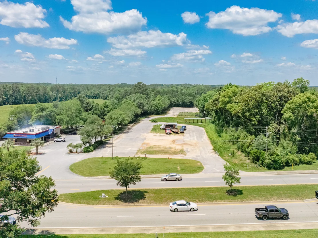 Photo of 1586 US-331