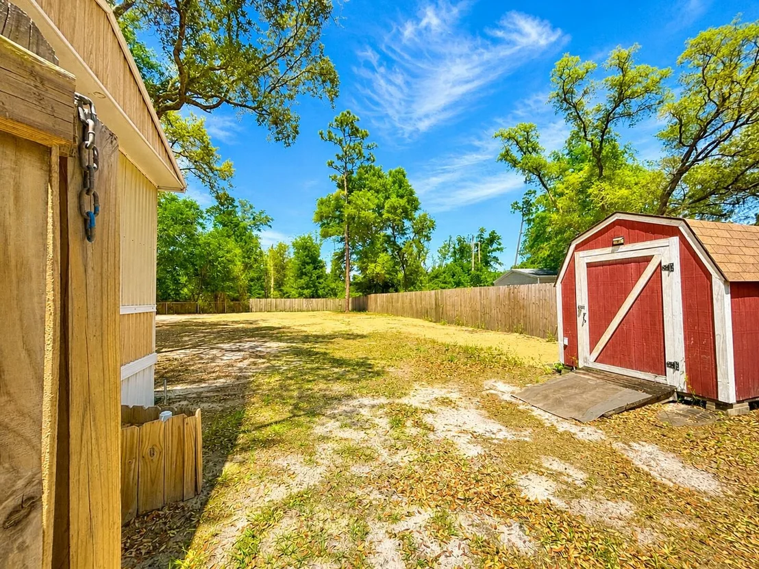 Photo of 1143 4Th Circle