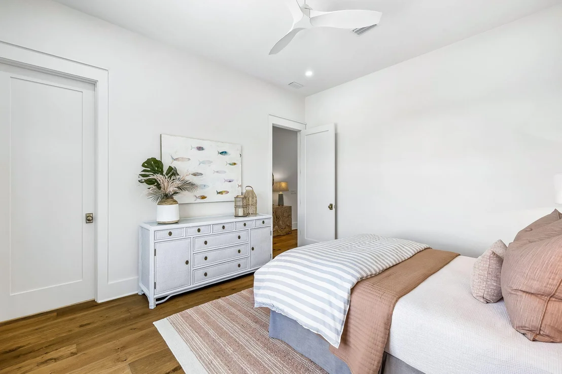 Photo of 53 Bartons Way