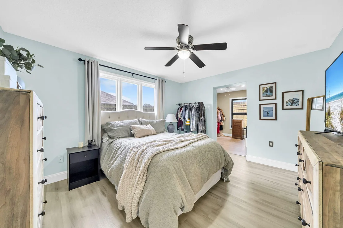 Photo of 1059 Windmill Drive